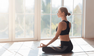 Cách tập yoga hiệu quả: Các tư thế khởi động buổi tập yoga hiệu quả bạn không thể bỏ qua
