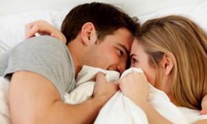 Phụ nữ thích 'ồn ào' trong cuộc yêu có phải là bệnh?