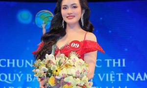 Vũ Thị Hoa đăng quang Mrs Earth Việt Nam 2024
