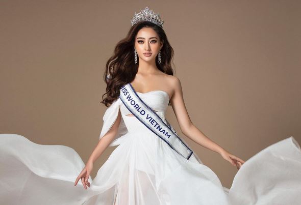 “Bắn” tiếng Anh cực giỏi, Lương Thùy Linh vẫn trượt suất vào thẳng top 40 Hoa hậu Thế giới 2019